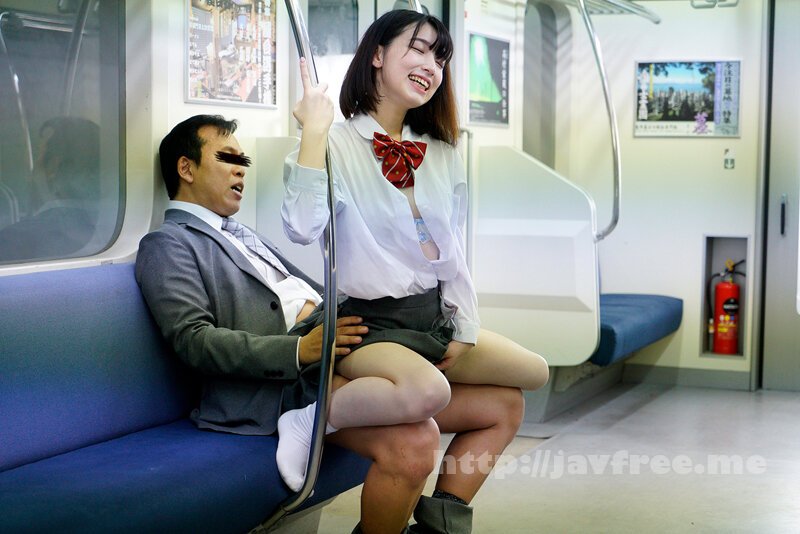 [HD][DANDY-788] 最終電車で痴女とまさかの2人きり！J○Ver向かいの座席でパンチラしてくる小悪魔女子○生の誘惑で勃起したらヤられたVOL.2 - image DANDY-788-13 on /