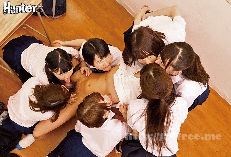 [HD][HUNTA-798] クラスの女子の間でベロチュー大流行！教室内で女子たちがチューしまくり！見ていたボクもベロチューブームに巻き込まれた。それだけでは終わらず…
